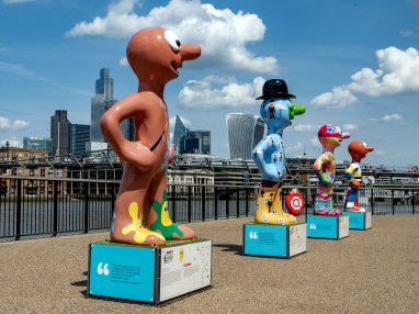 Morph scultures by the Southbank © Andy Newbold Photography